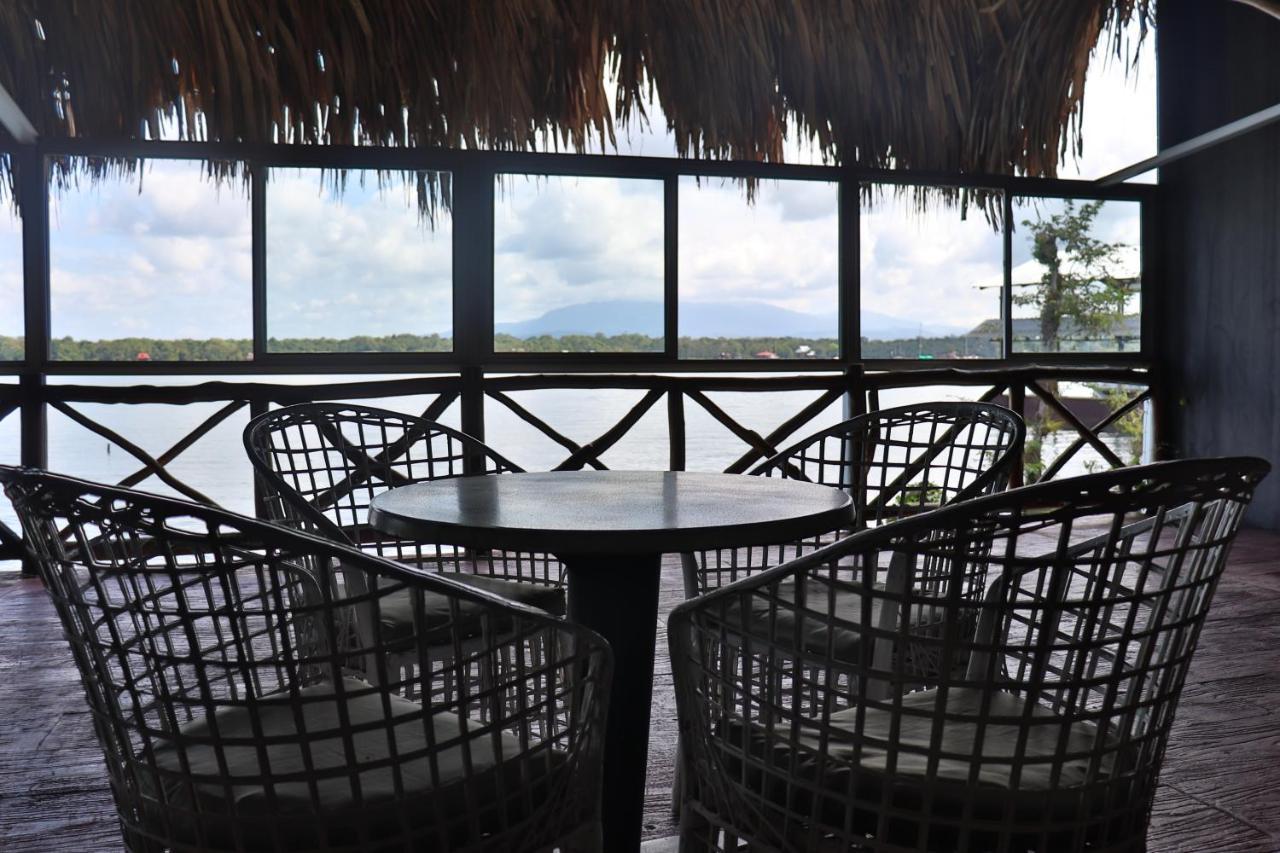 Hotel Mansion Del Rio Rio Dulce Luaran gambar