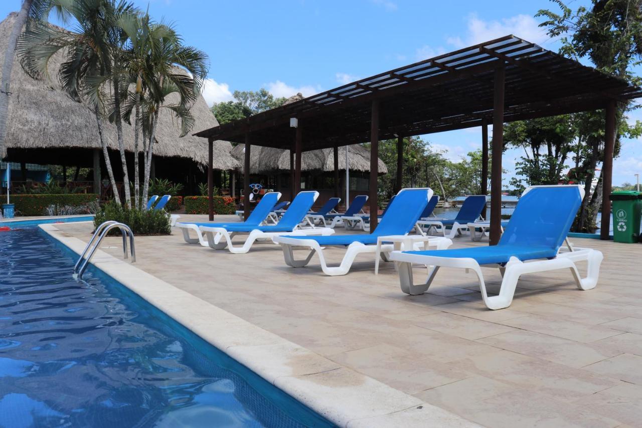 Hotel Mansion Del Rio Rio Dulce Luaran gambar